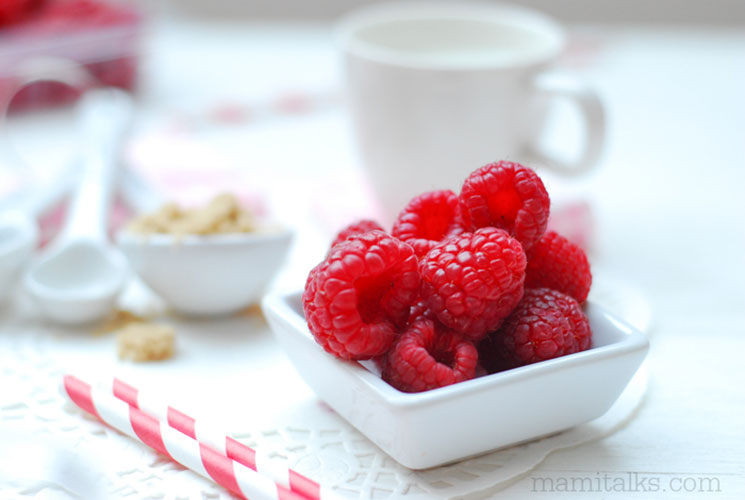 Raspberry Strawberry milkshake -MamiTalks.com