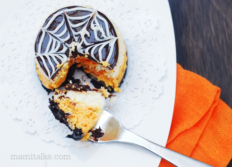 How to make Halloween Mini Cheesecakes -MamiTalks.com